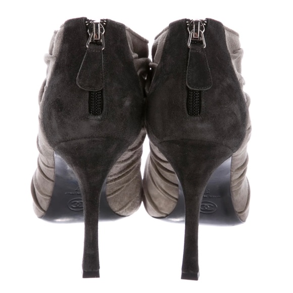 Chanel Unique Gray Suede Cap Toe Camellia Flower Booties 36 1/2 - Picture 12 of 13